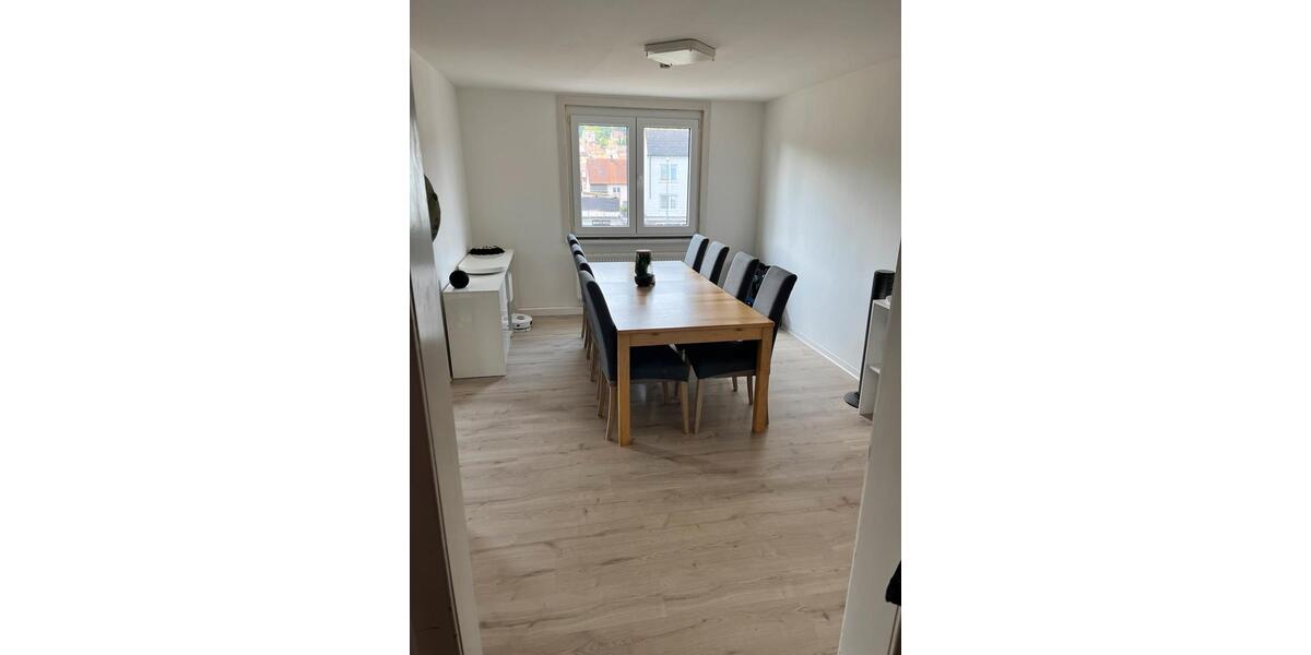 Etagenwohnung Heidenheim an der Brenz Aufhausen - 4 Zimmer, 90 m&sup2;, 900&euro; | Angebot:26495042