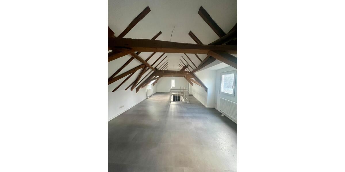 Maisonettenwohnung Neuss Holzheim - 2.5 Zimmer, 100 m&sup2;, 1.000&euro; | Angebot:25057464