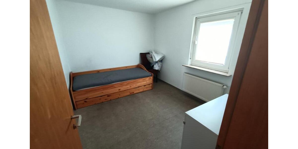 Etagenwohnung Gedern - 4 Zimmer, 110 m&sup2;, 800&euro; | Angebot:26689987
