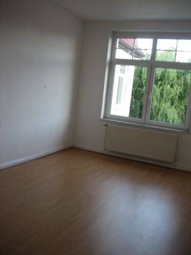 Zimmer Hildesheim Ost - 5 Zimmer, 141 m&sup2;, 1.250&euro; | Angebot:26028576