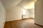 Doppelhaushälfte Halle (Saale) Dölau - 4.5 Zimmer, 145 m&sup2;, 1.600&euro; | Angebot:26141943