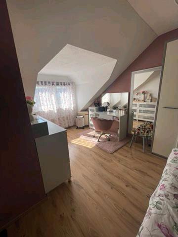 Dachgeschoßwohnung Weilburg - 3 Zimmer, 72 m&sup2;, 900&euro; | Angebot:26689678