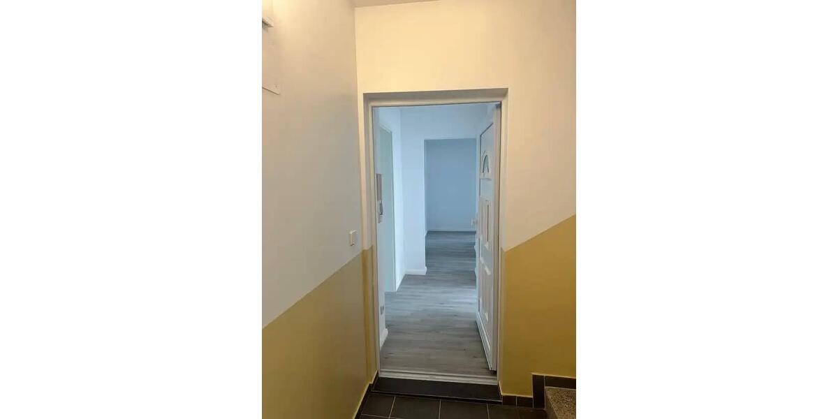 Etagenwohnung Storkow (Mark) - 4 Zimmer, 83 m&sup2;, 666&euro; | Angebot:26232004