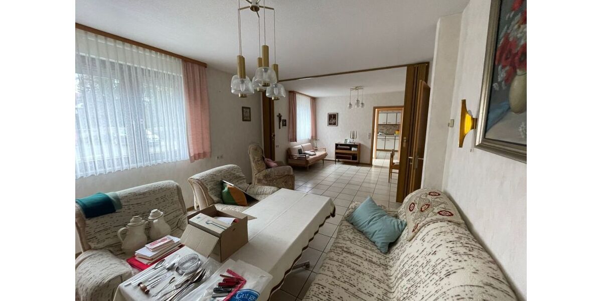 Freistehendes Haus zu vermieten in ruhiger, sonniger Lage mit Garten, Garage, Einfahrt und Terrasse - Einfamilienhaus Reinheim | Angebot:26940935
