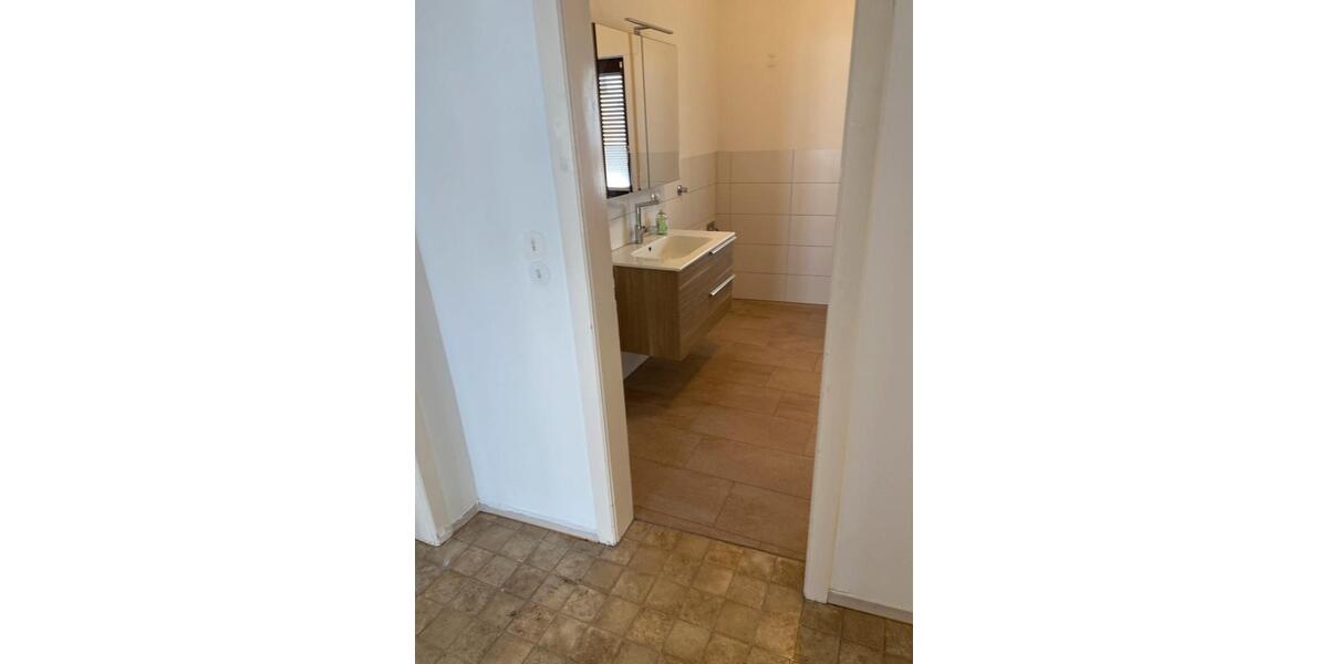 Erdgeschoßwohnung Faulbach - 3 Zimmer, 78 m&sup2;, 780&euro; | Angebot:25839216