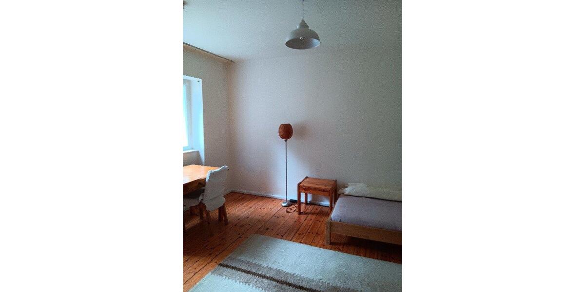 Wohnen auf Zeit Berlin Steglitz-Zehlendorf - 16 Zimmer, 130 m&sup2;, 460&euro; | Angebot:26693744