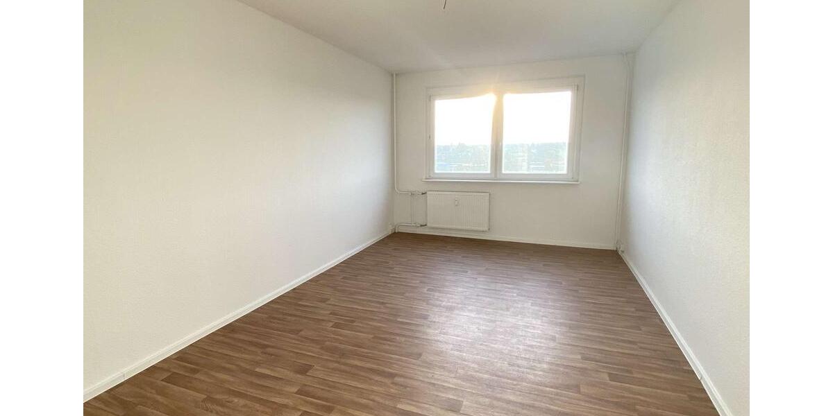 Etagenwohnung Nobitz - 4 Zimmer, 74 m&sup2;, 372&euro; | Angebot:25419121