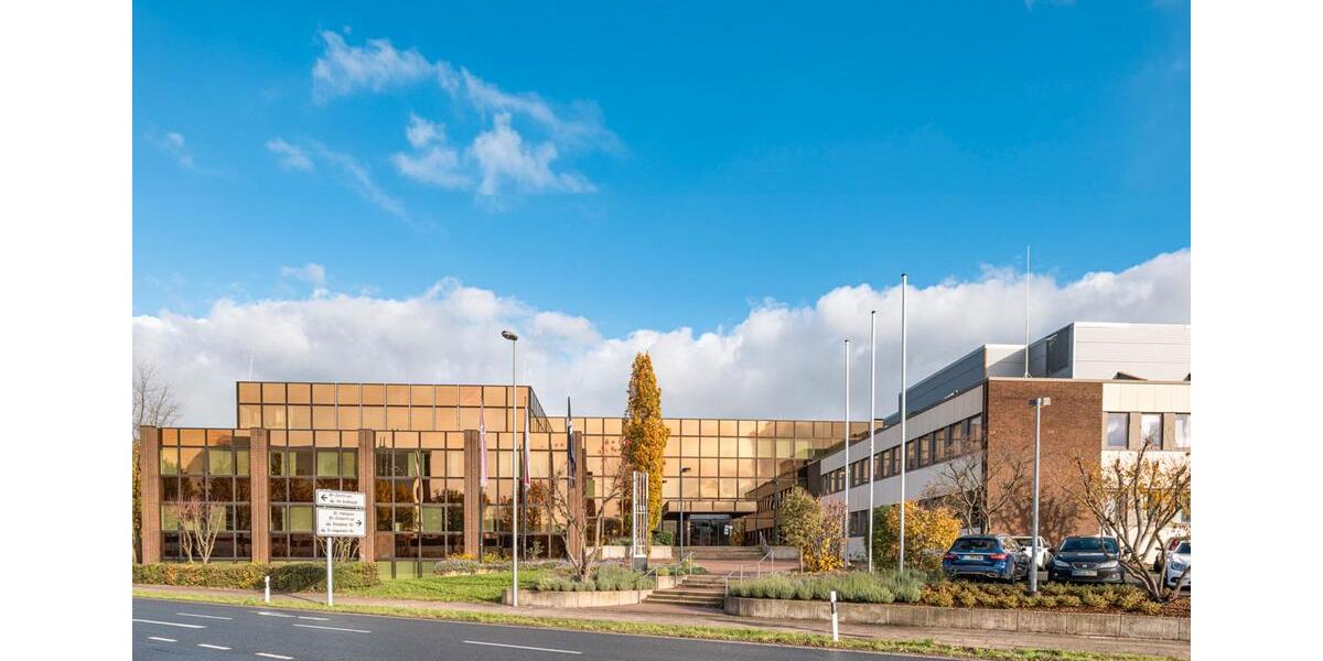 Büros ab 350 m² - 3.200 m² auf 3 Etagen, klimatisiert – Zwischen BAB2 und City in Bielefeld zimmer