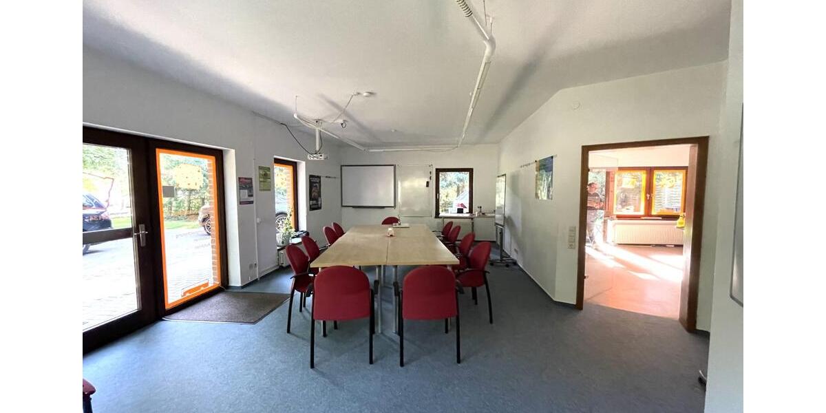 Gewerbeobjekt Lüneburg Ebensberg - 1.098&euro; | Angebot:24778450