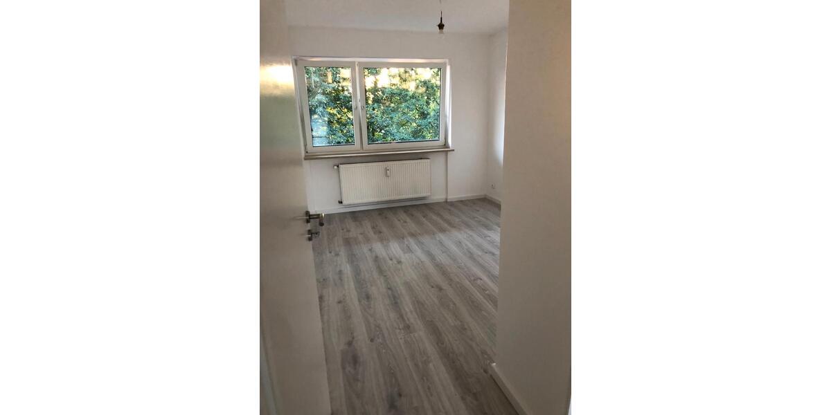 Etagenwohnung Tostedt - 3 Zimmer, 80 m&sup2;, 870&euro; | Angebot:26523700