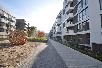 Wohnung zum Mieten in Berlin 1.910 € 83 m² 3 zimmer