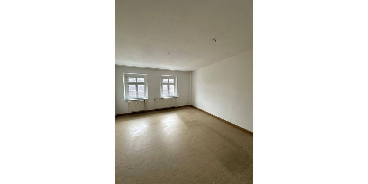 Etagenwohnung Zeulenroda-Triebes Zeulenroda - 2 Zimmer, 76 m&sup2;, 398&euro; | Angebot:23970896