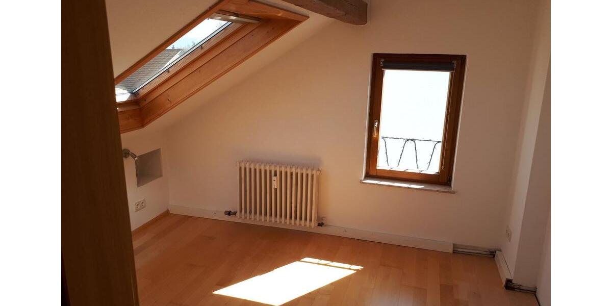 Maisonettenwohnung Friedrichshafen - 4 Zimmer, 130 m&sup2;, 1.180&euro; | Angebot:26034158