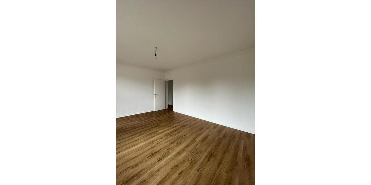 Etagenwohnung Gronau (Westfahlen) - 3 Zimmer, 92 m&sup2;, 760&euro; | Angebot:26622647