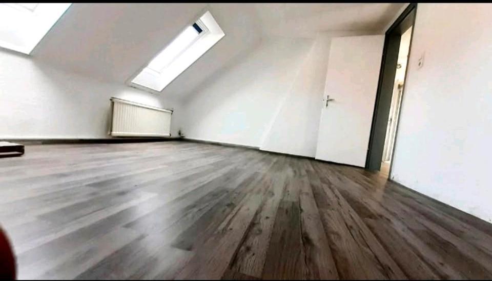 Dachgeschoßwohnung Barsinghausen - 3 Zimmer, 65 m&sup2;, 800&euro; | Angebot:25898867