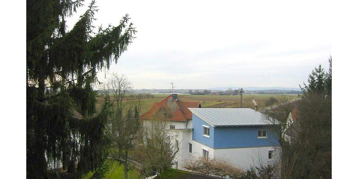 Großzügige Maisonette-Wohnung mit tollem Fernblick und Garten 4 zimmer