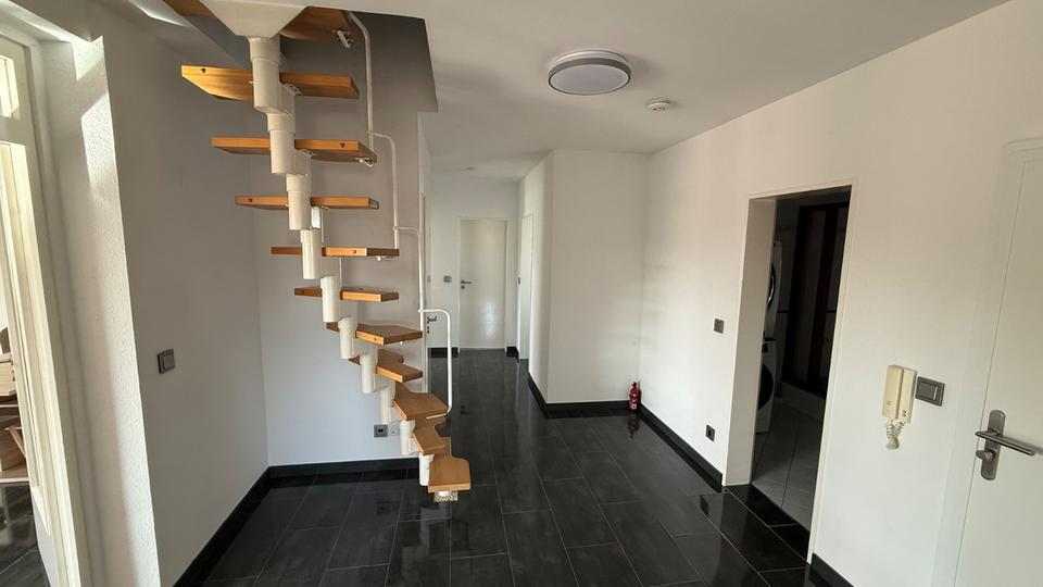 Wohnen auf Zeit Laatzen - 5 Zimmer, 115 m&sup2;, 3.199&euro; | Angebot:21062144