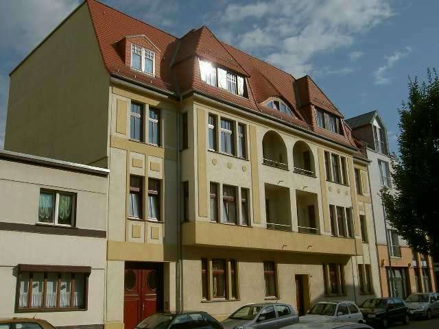 Etagenwohnung Magdeburg Stadtfeld Ost - 2 Zimmer, 71 m&sup2;, 535&euro; | Angebot:26754086