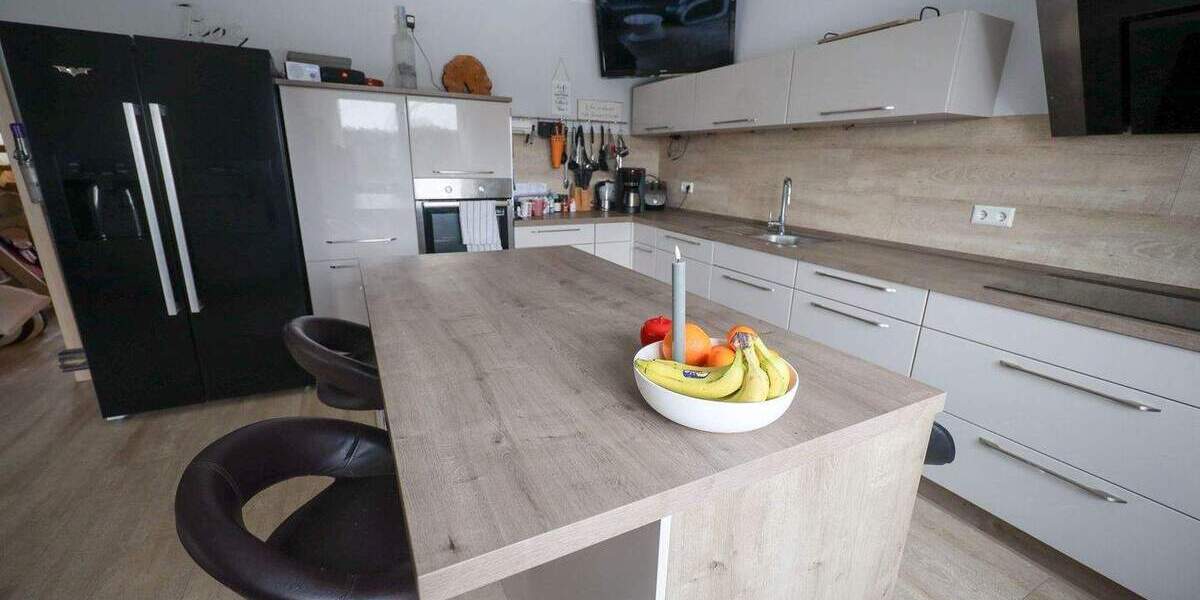 Einfamilienhaus Groß Grönau - 4 Zimmer, 125 m&sup2;, 2.200&euro; | Angebot:25665021