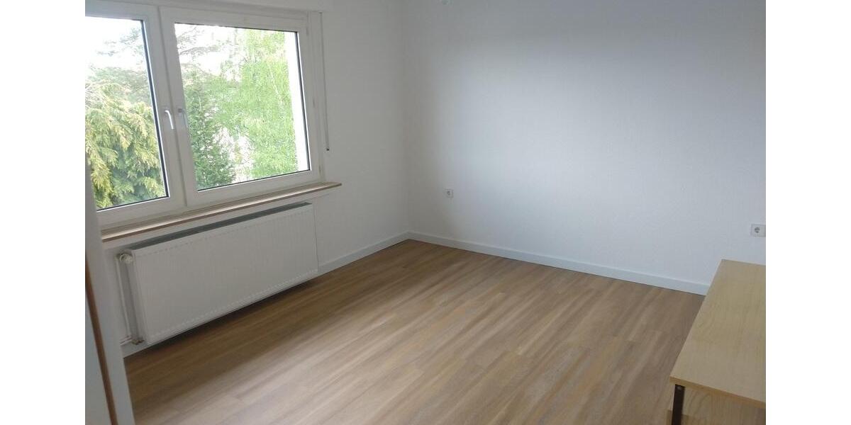 Etagenwohnung Warstein - 4 Zimmer, 68 m&sup2;, 460&euro; | Angebot:24467263