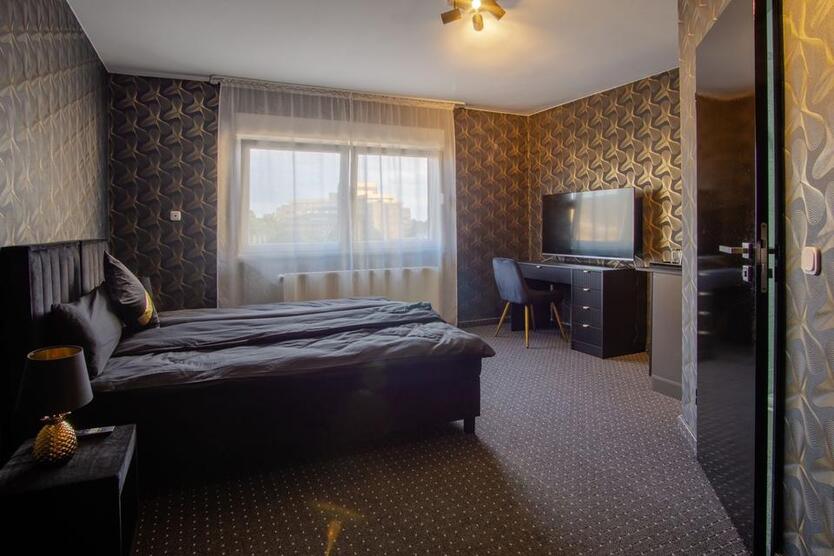 B&B 33 HotelZimmer für Monteure 20€ pro Person