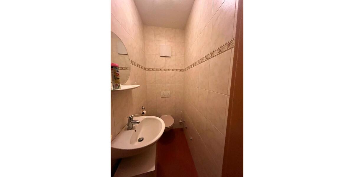 Dachgeschoßwohnung Tann (Rhön) - 6 Zimmer, 120 m&sup2;, 600&euro; | Angebot:24733668