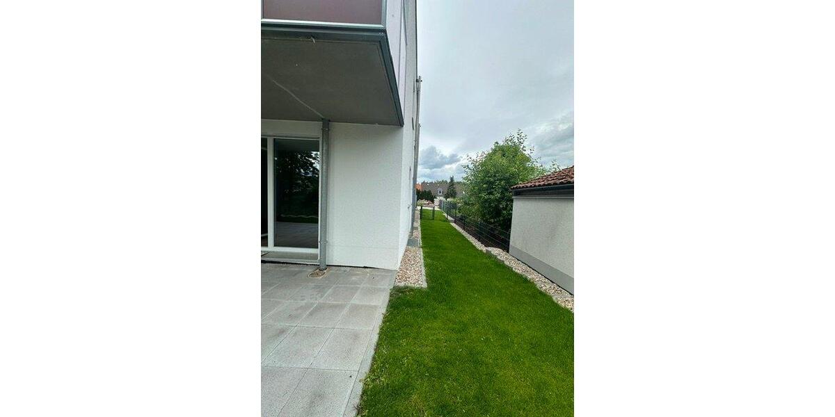 Erdgeschoßwohnung Altenstadt an der Waldnaab - 3 Zimmer, 72 m&sup2;, 990&euro; | Angebot:26350205