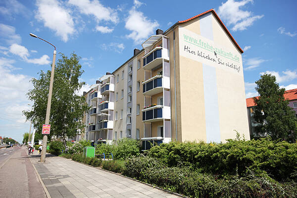 Etagenwohnung Halle (Saale) Südstadt - 2 Zimmer, 49 m&sup2;, 355&euro; | Angebot:26117988