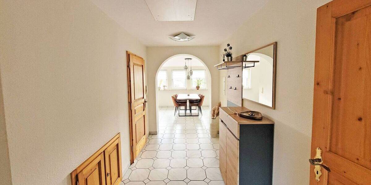 Etagenwohnung Neuenstein Mühlbach - 3 Zimmer, 93 m&sup2;, 600&euro; | Angebot:26128318