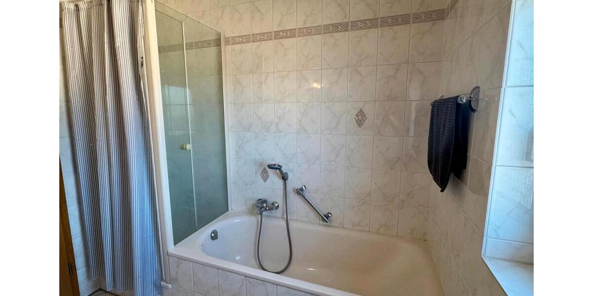 Dachgeschoßwohnung Mayen - 3 Zimmer, 90 m&sup2;, 850&euro; | Angebot:24817502