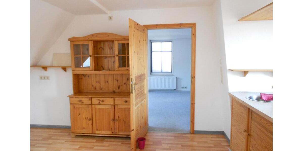 Dachgeschoßwohnung Perleberg - 2 Zimmer, 80 m&sup2;, 510&euro; | Angebot:25980902