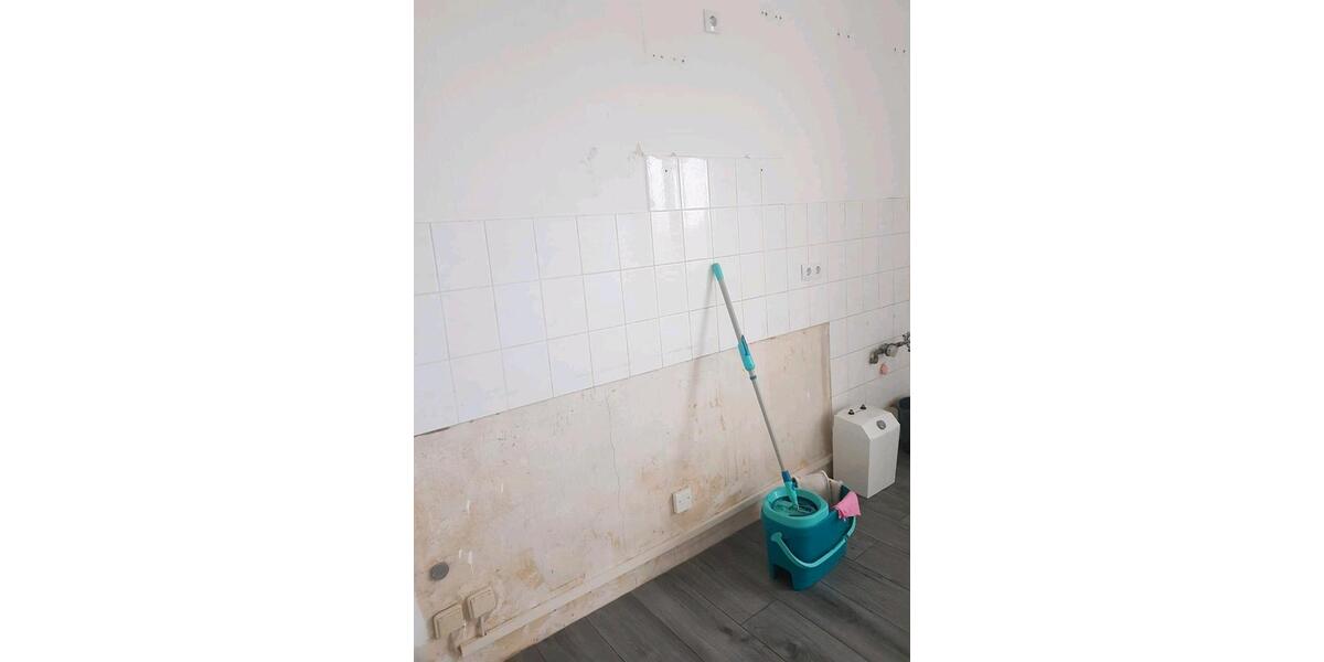 Etagenwohnung Wettin-Löbejün Löbejün - 3 Zimmer, 72 m&sup2;, 324&euro; | Angebot:25614500