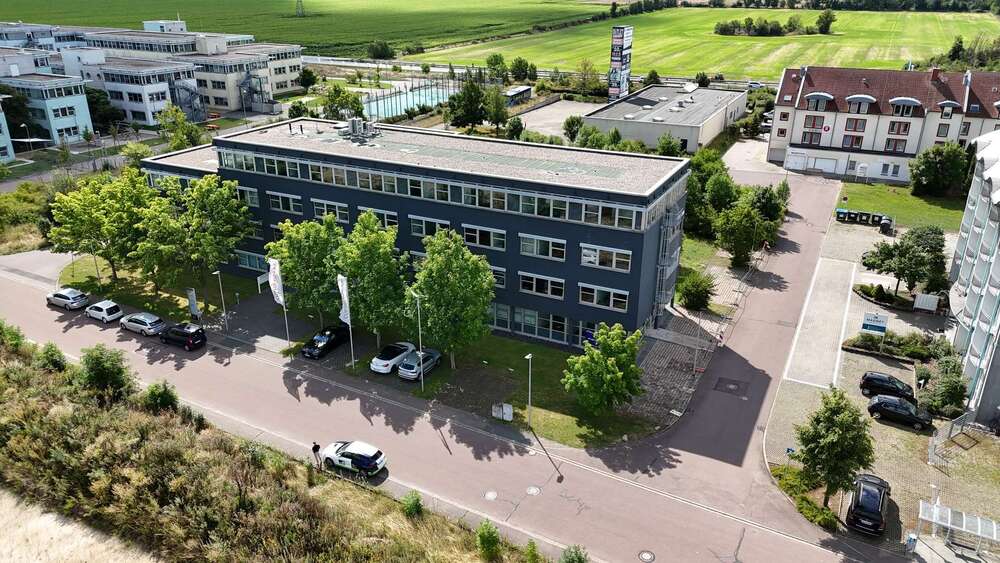 Büro in Schkeuditz 3.024 € 432 m² zimmer