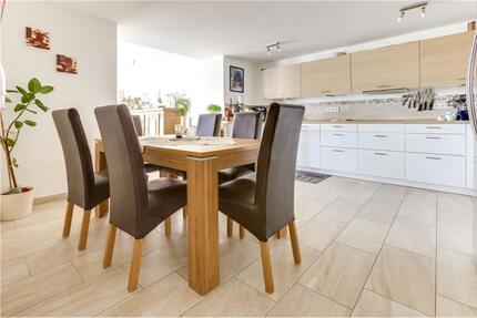 Wohnung Osburg - 2 Zimmer, 100 m&sup2;, 888&euro; | Angebot:25918960