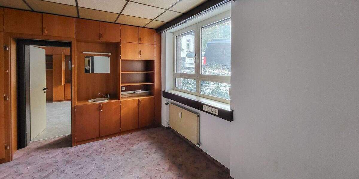 Etagenwohnung Westerburg - 1 Zimmer, 280 m&sup2;, 1.680&euro; | Angebot:25691912