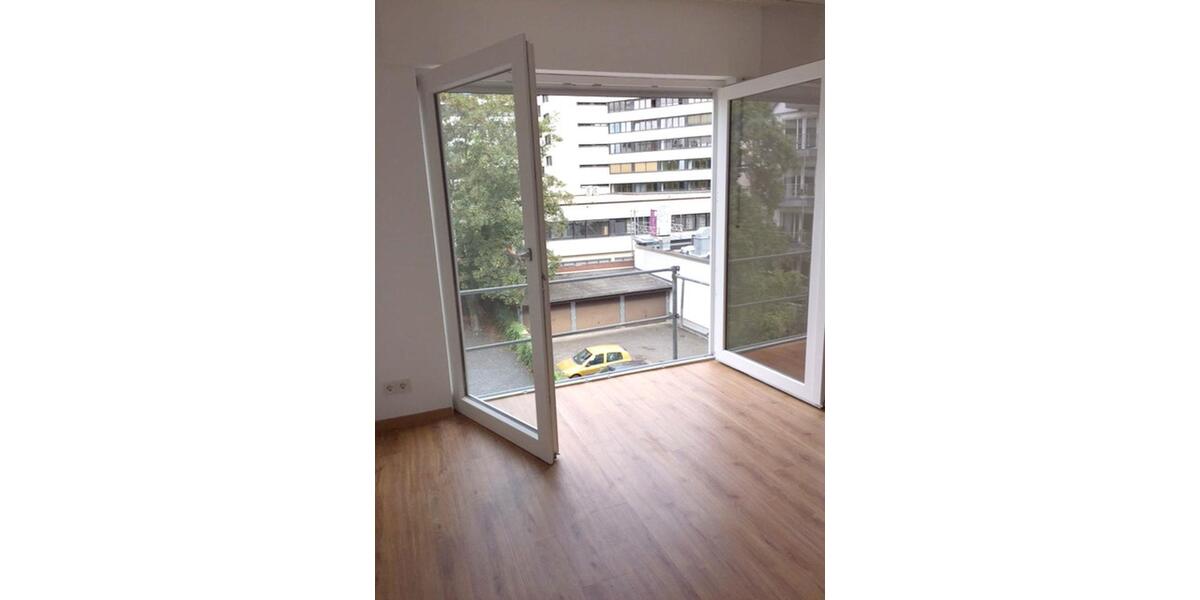 Etagenwohnung Siegburg - 3 Zimmer, 105 m&sup2;, 1.196&euro; | Angebot:26661795