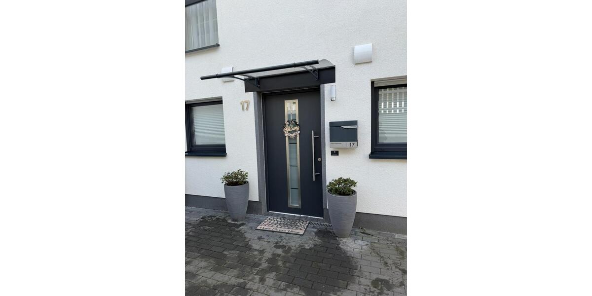 Haus In Solingen zu vermieten Bj 2021, mit Carport, 3,5 Stockwerk 6 zimmer