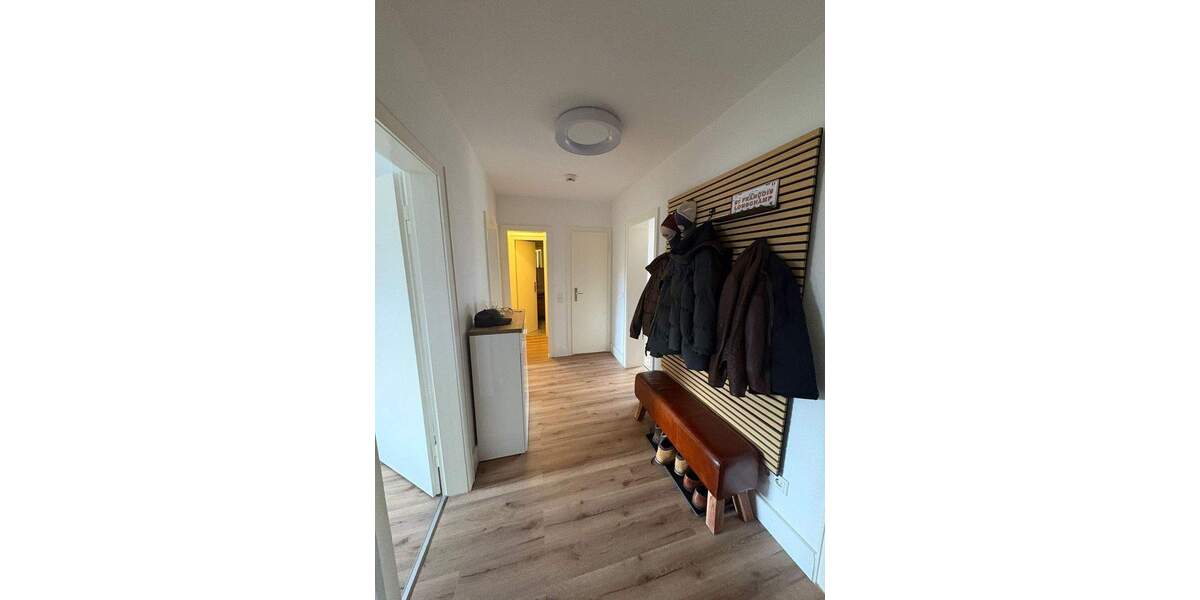 Etagenwohnung Krefeld Hüls - 3 Zimmer, 80 m&sup2;, 880&euro; | Angebot:25108762