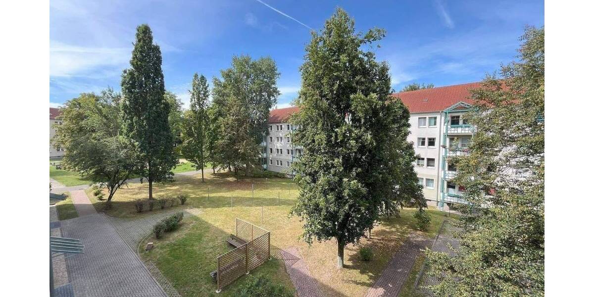 Etagenwohnung Zwickau Eckersbach - 2 Zimmer, 47 m&sup2;, 289&euro; | Angebot:26834796