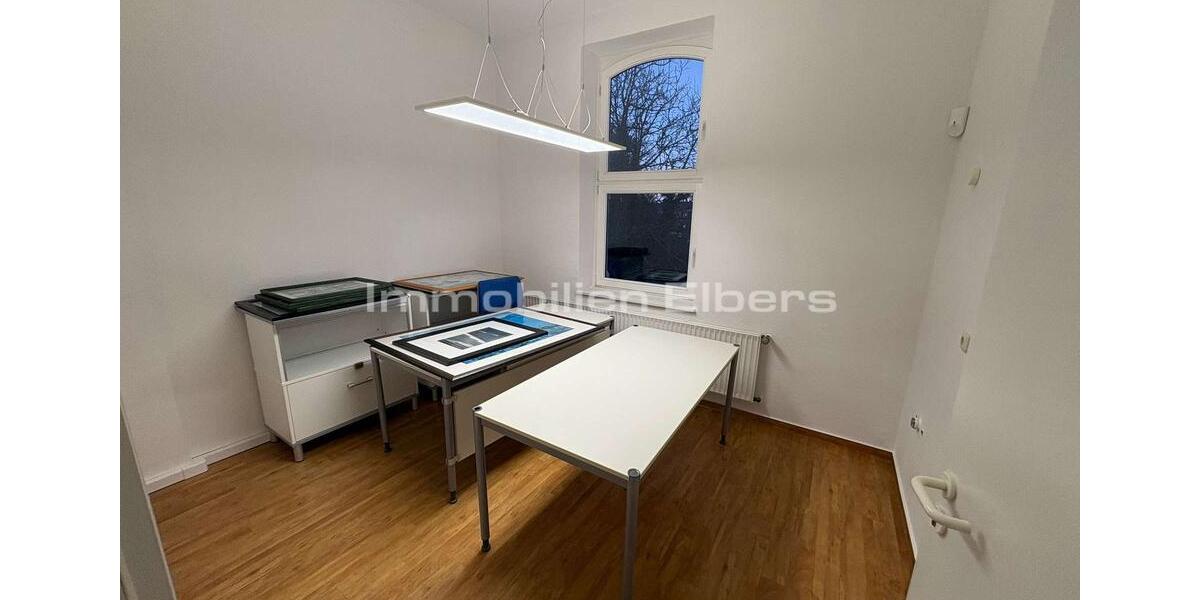 Gewerbeobjekt Niederkrüchten - 1.000&euro; | Angebot:26010285