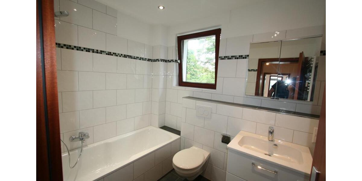 Einfamilienhaus Burgdorf - 5 Zimmer, 125 m&sup2;, 1.499&euro; | Angebot:23900637