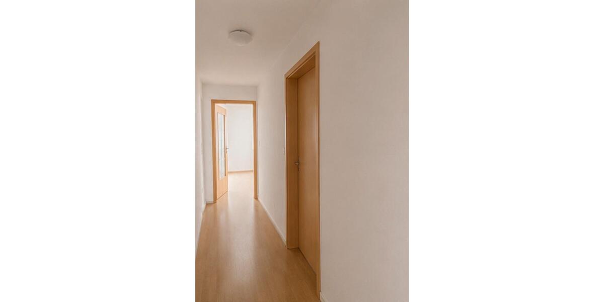 Dachgeschoßwohnung Forst (Lausitz) - 3 Zimmer, 78 m&sup2;, 620&euro; | Angebot:26552249
