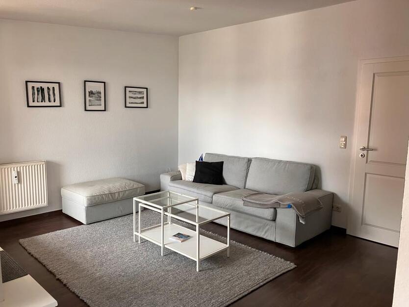 Untermieter für 2 Zimmer Whg in Wandsbek 07.08 bis 10.09.2025