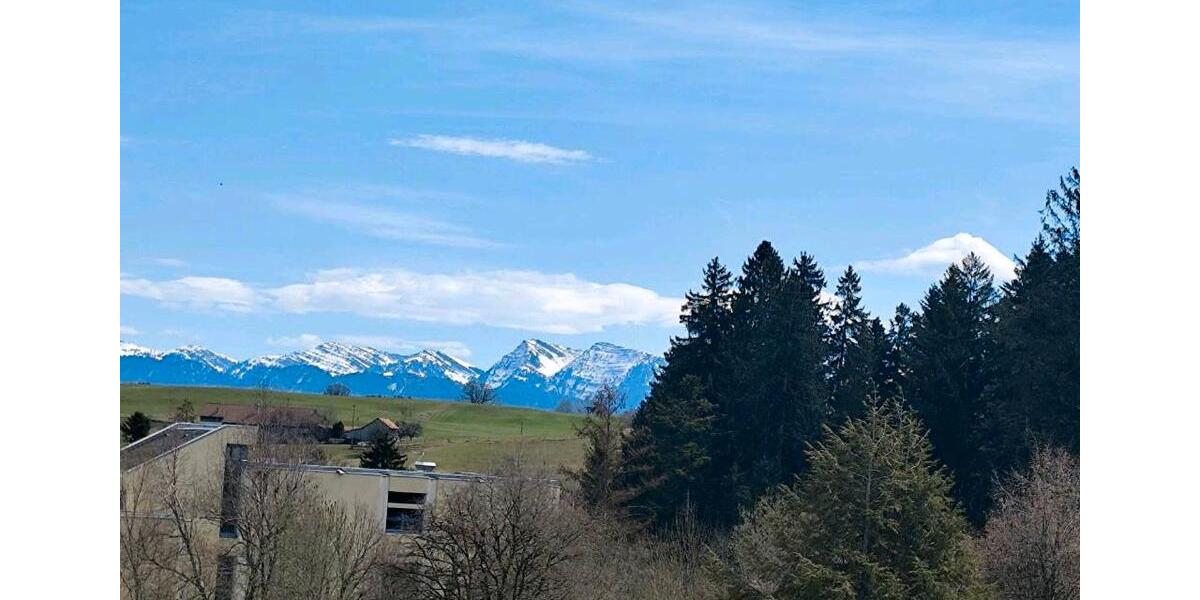 Etagenwohnung Lindenberg im Allgäu - 4 Zimmer, 75 m&sup2;, 1.090&euro; | Angebot:26045101