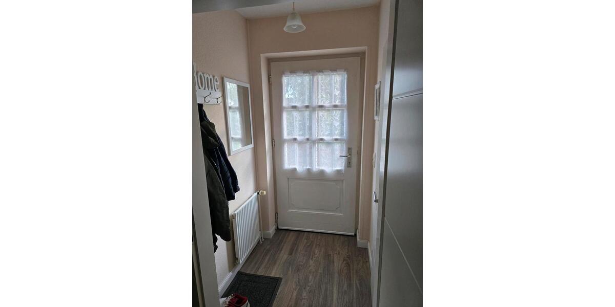 Doppelhaushälfte Pinneberg - 5 Zimmer, 118 m&sup2;, 1.800&euro; | Angebot:23227436