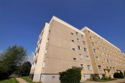 1-Raum-Wohnung mit Balkon in Triptis 1 zimmer