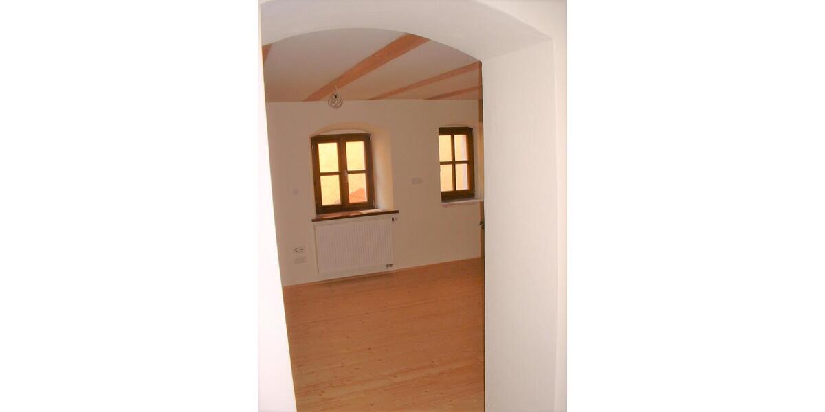 Sanierte Altbauwhg. 3,5 Zi. 113qm, besonderer Flair, Balkon, 1.OG 3.5 zimmer