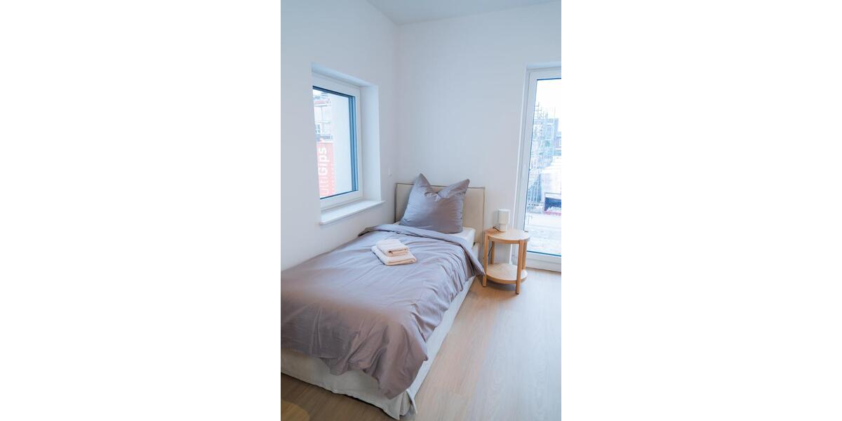 Wohnen auf Zeit Hannover Döhren-Wülfel - 1 Zimmer, 30 m&sup2;, 30&euro; | Angebot:24152236