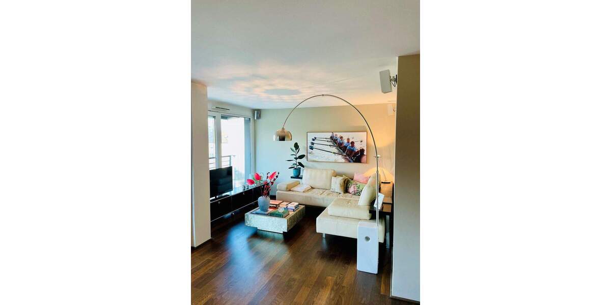 Etagenwohnung Stuttgart Mitte - 3 Zimmer, 129 m&sup2;, 2.890&euro; | Angebot:25215154