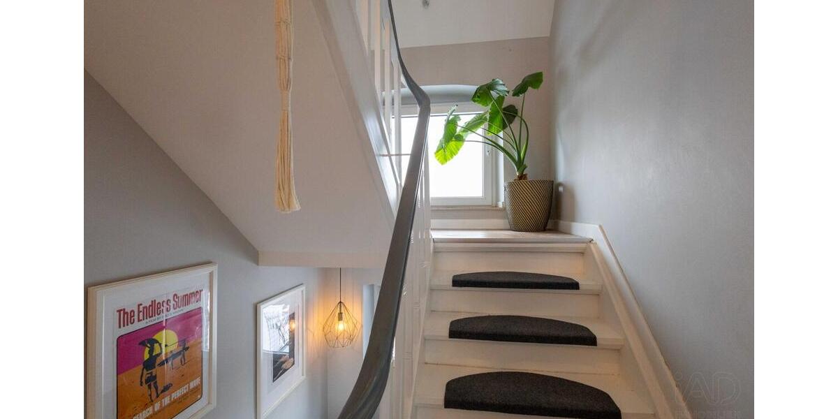 Etagenwohnung Jüchen - 4 Zimmer, 116 m&sup2;, 1.380&euro; | Angebot:24487686